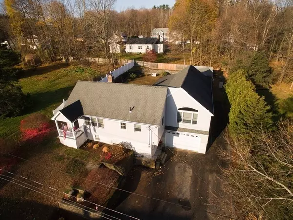 West Boylston, MA 01583,22 Henry St