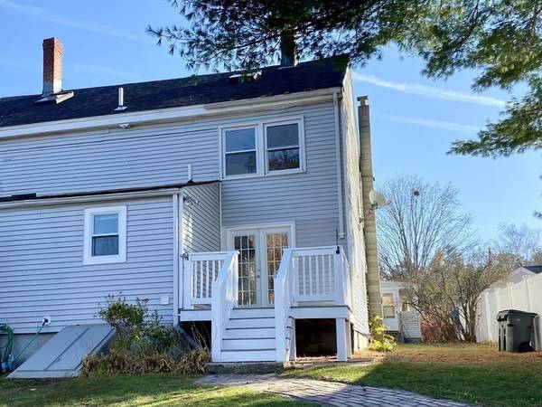 Amesbury, MA 01913,9 Cammetts Court #9