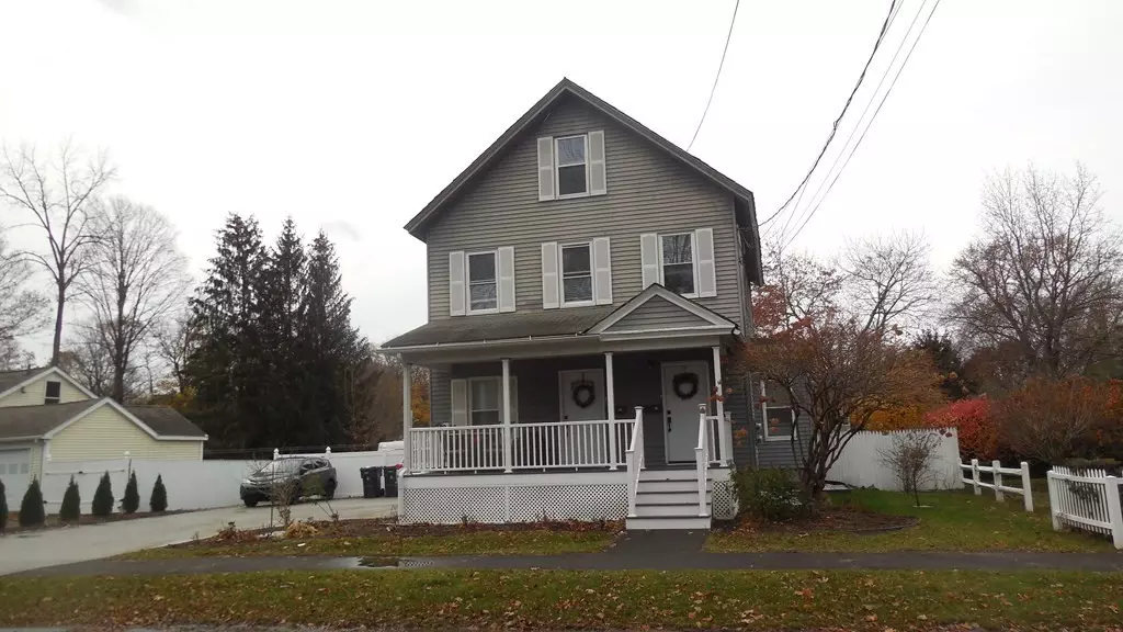Westfield, MA 01085,27 Noble Ave
