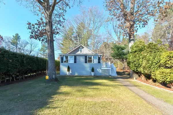 West Brookfield, MA 01585,90 Lakeshore Dr