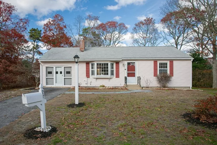 22 Winding Brook Road, Yarmouth, MA 02664