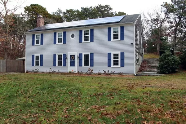 33 Indian Trail, Harwich, MA 02645