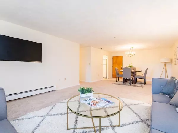 Watertown, MA 02472,40 Bigelow Ave #17