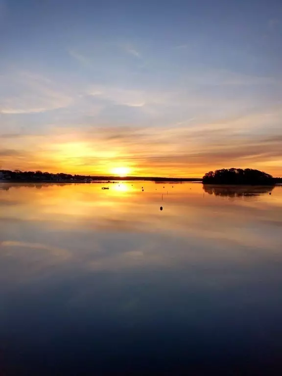 Wareham, MA 02571,35 Fresh Meadow Dr