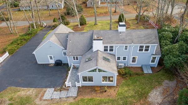 Barnstable, MA 02637,179 Midpine Rd