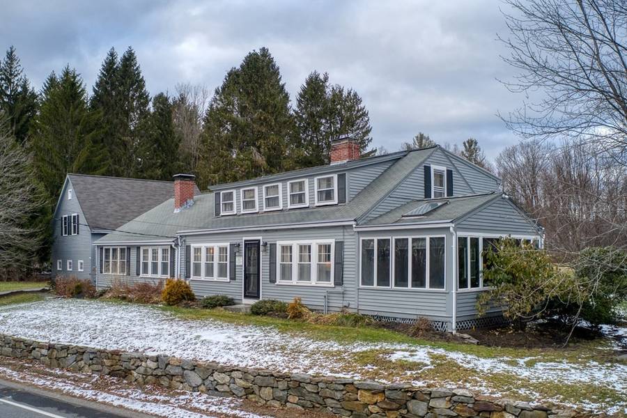 136 Hubbardston Rd, Princeton, MA 01541