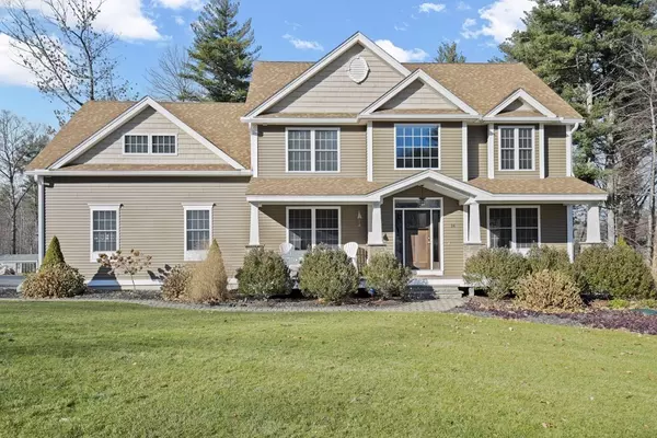 14 Drummer Road, Pelham, NH 03076