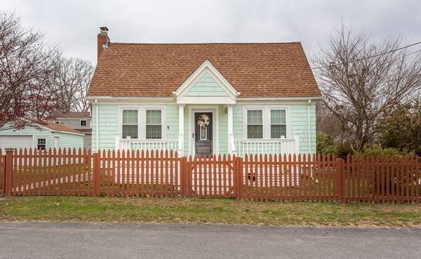 14 Milk Avenue, Westport, MA 02790