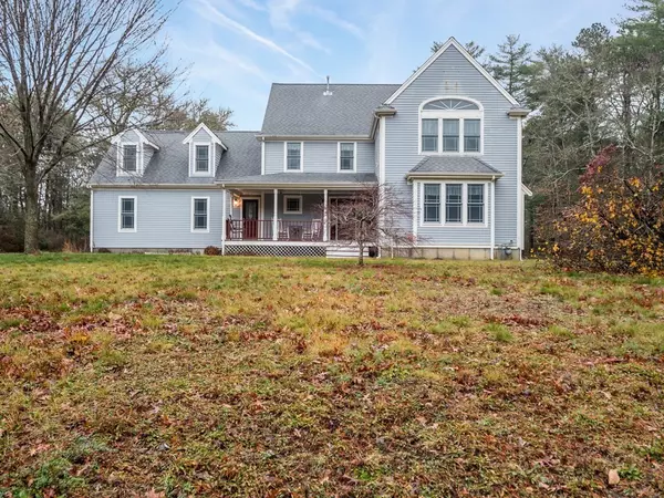 60 Brittany Dr, Barnstable, MA 02635