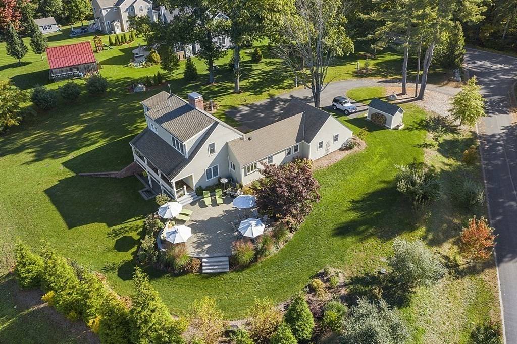 1 Chestnut Ln, Littleton, MA 01460