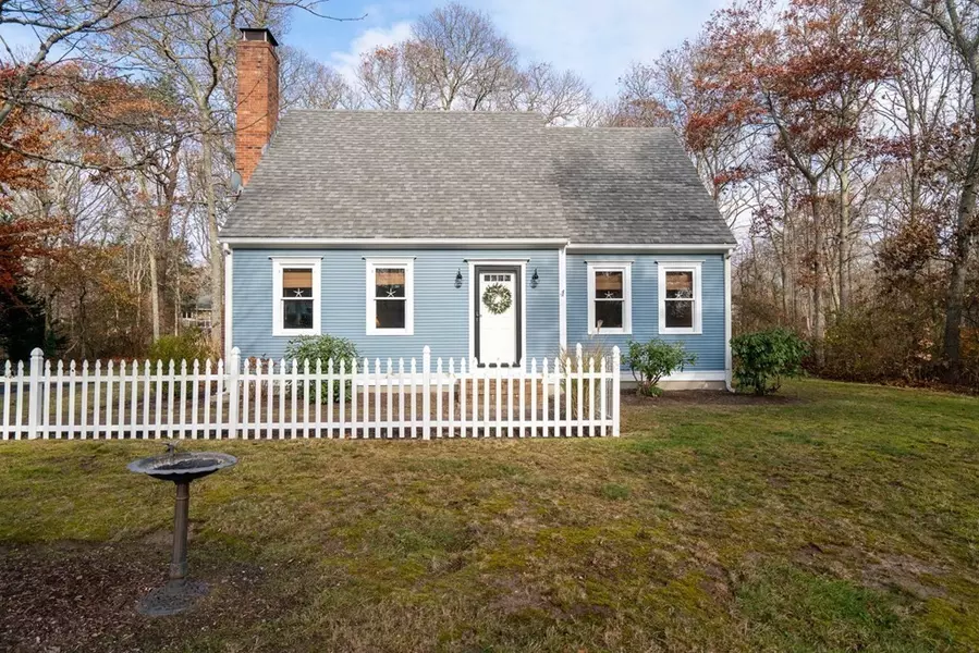 31 Nauset St, Sandwich, MA 02563