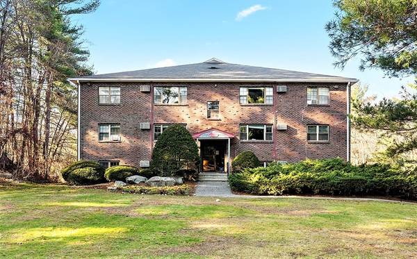 35 Swanson Ct (Court) #16D, Boxborough, MA 01719