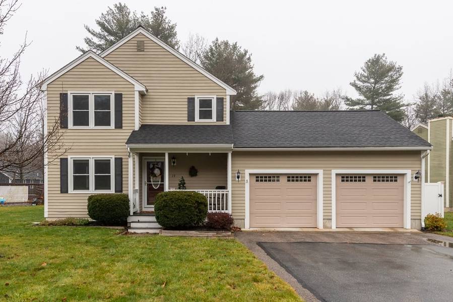 18 Crabtree Ln #18, Shirley, MA 01464