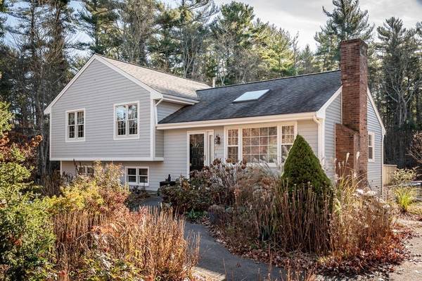 56 Winter St, Kingston, MA 02364