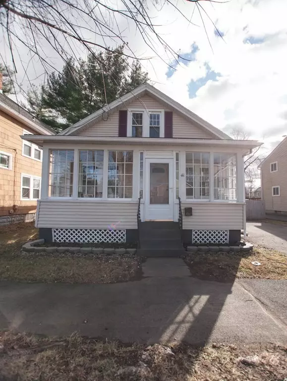 41 Fowler St, Westfield, MA 01085