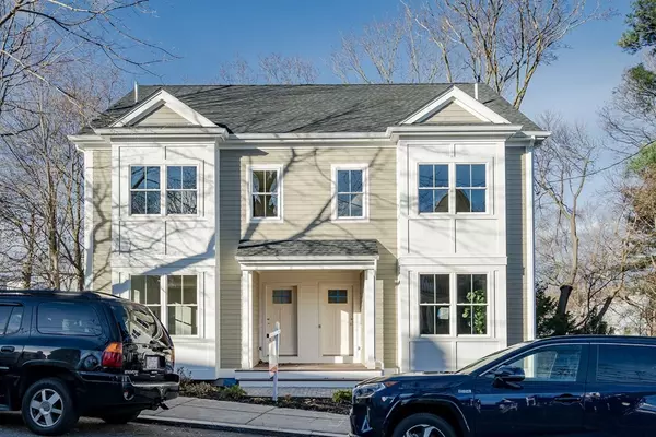 24 Neponset Ave #2, Boston, MA 02131