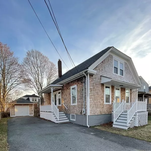 66 Jean St, Acushnet, MA 02743