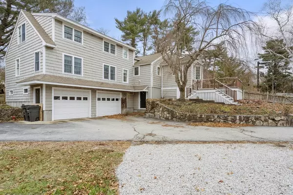 413 N Main St, Cohasset, MA 02025