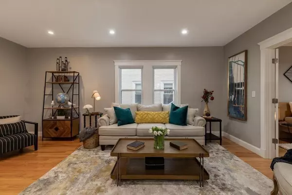 Watertown, MA 02472,12 Keith St #1