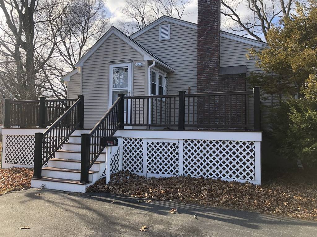 Peabody, MA 01960,44 Winona St