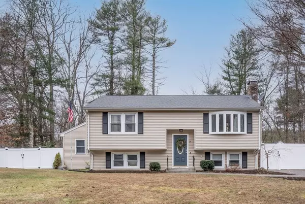 Norton, MA 02766,14 Barrows Ct