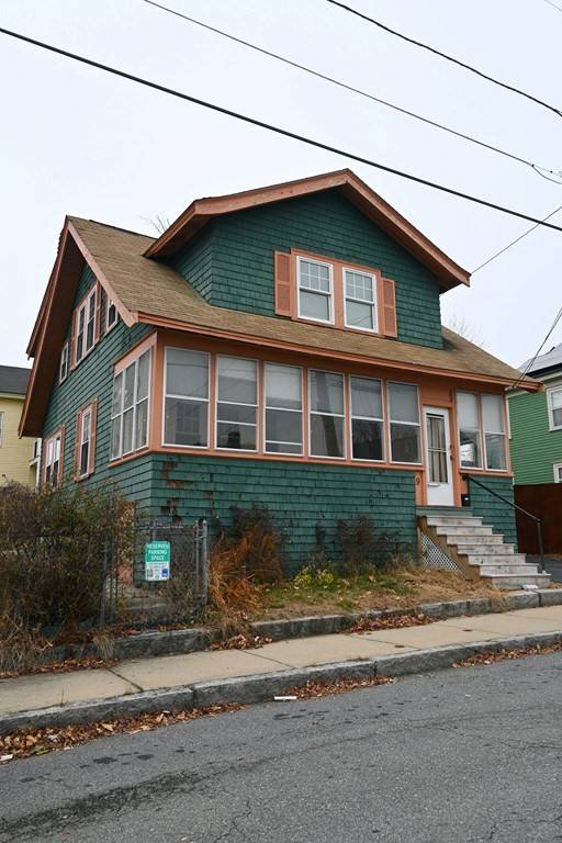 Lowell, MA 01851,9 S Walker St
