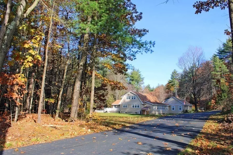 12 West Gill Road, Gill, MA 01354