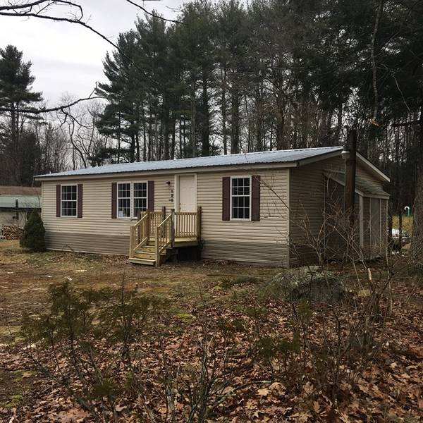 174 East Road, Orange, MA 01364