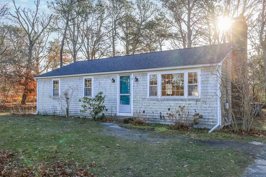 11 Sidney Rd, Harwich, MA 02645