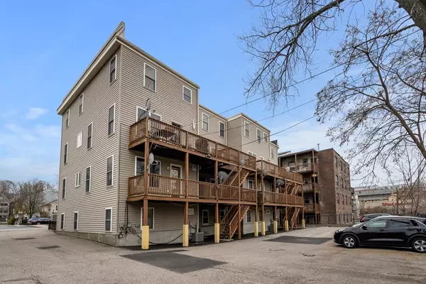 Boston, MA 02119,2963 Washington St #A