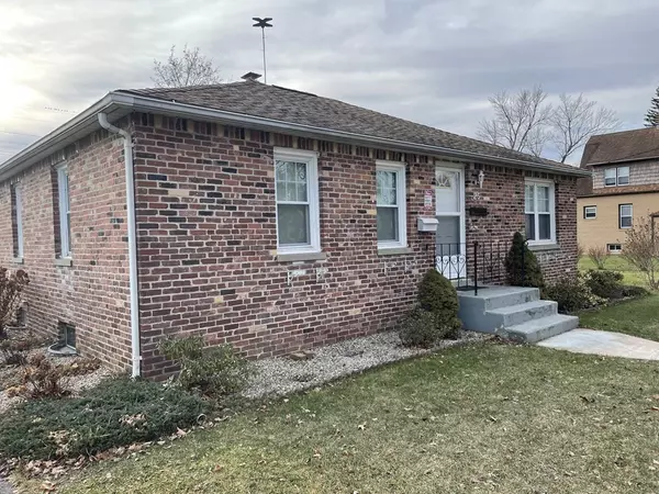 Agawam, MA 01001,25 Randall St