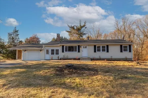 130 Elizabeth Ave, Westfield, MA 01085