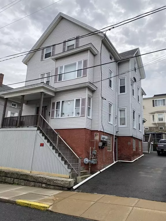 613 Durfee St, Fall River, MA 02720