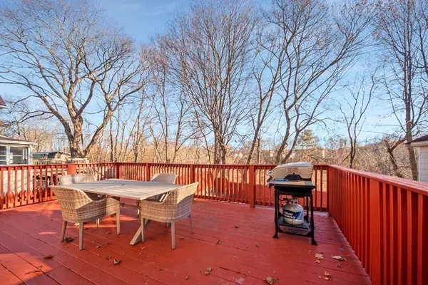 Clinton, MA 01510,101 Clark St
