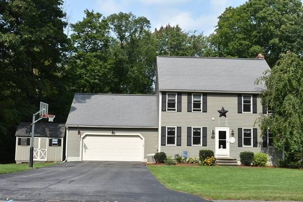 140 Jessica Way, Northbridge, MA 01534