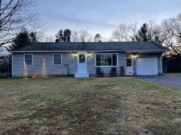 104 Woodside Terrace, Westfield, MA 01085