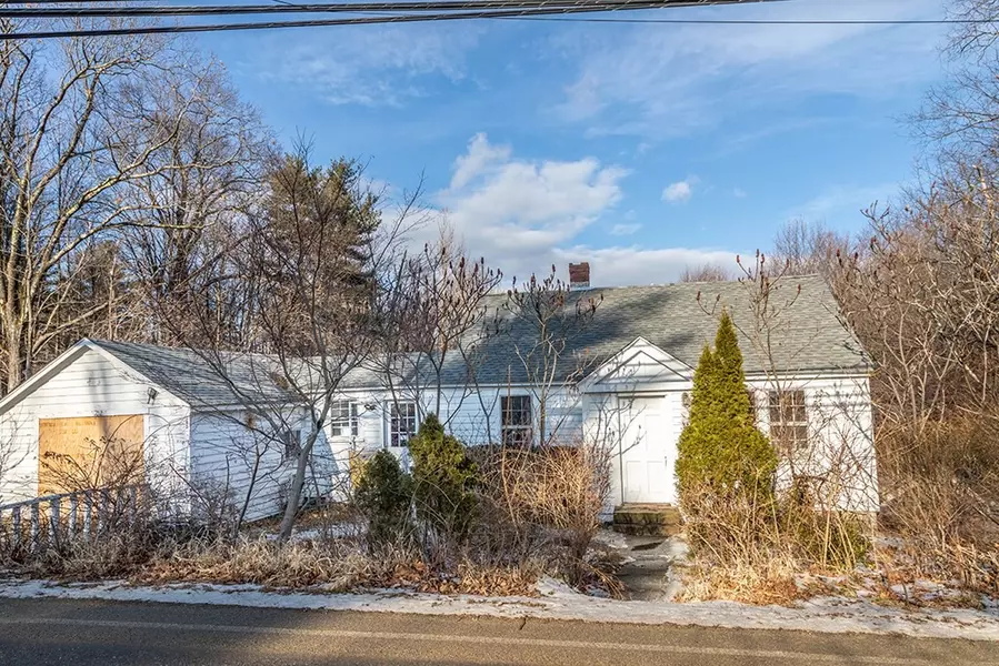 102 Turnpike Road, Ashby, MA 01431