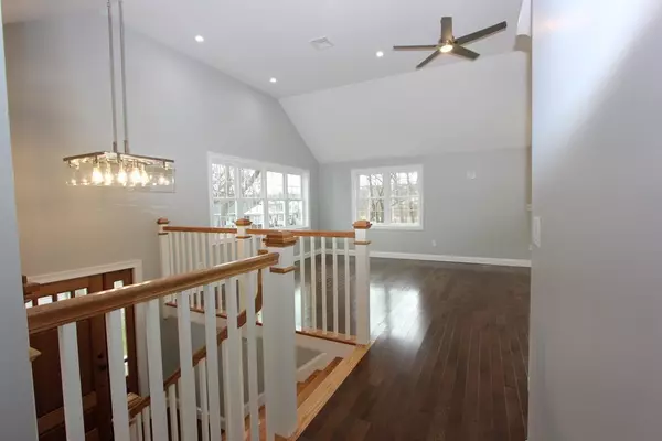 Saugus, MA 01906,11 Alder St