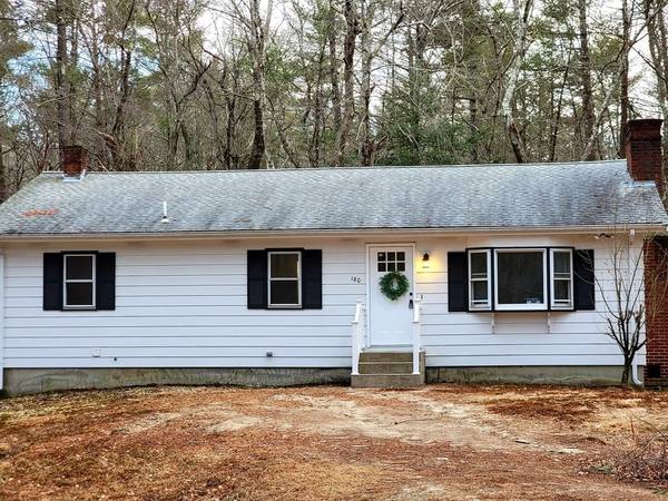 180 Slab Bridge Rd, Freetown, MA 02702