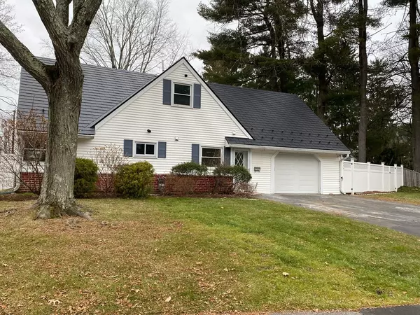 6 Westfield Rd, Natick, MA 01760