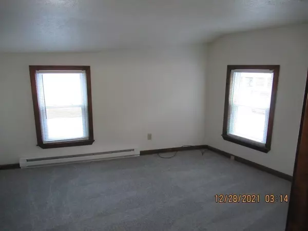 Wakefield, MA 01880,306 Main St