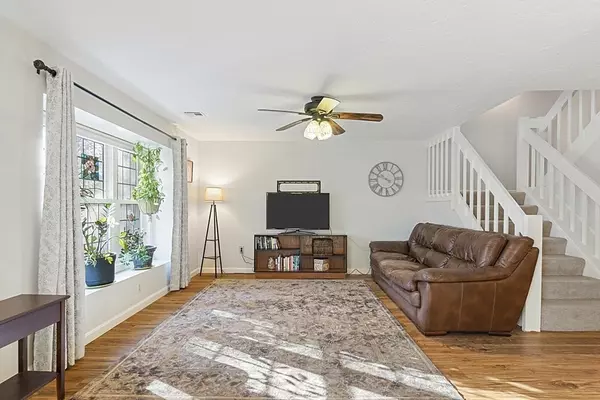 Clinton, MA 01510,103 Ridgefield Cir #B