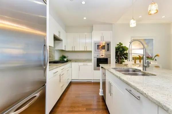 Boston, MA 02116,303 Columbus Avenue #306