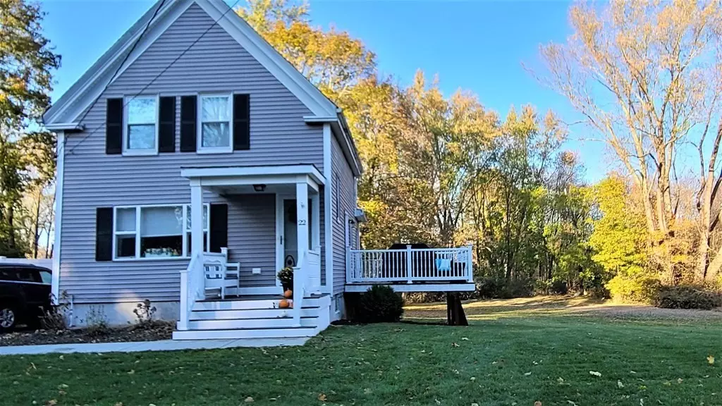 22 Grant St, West Bridgewater, MA 02379