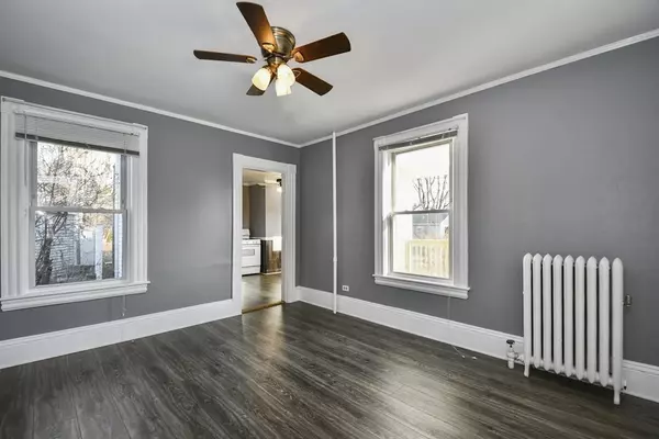 Clinton, MA 01510,8 Highland Street