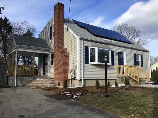 51 Freeman St, Avon, MA 02322