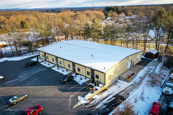 Agawam, MA 01001,952 Suffield St