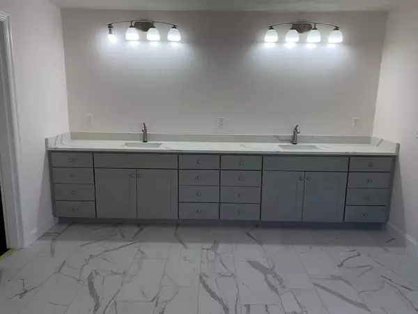 Southborough, MA 01772,135 Deerfoot Road