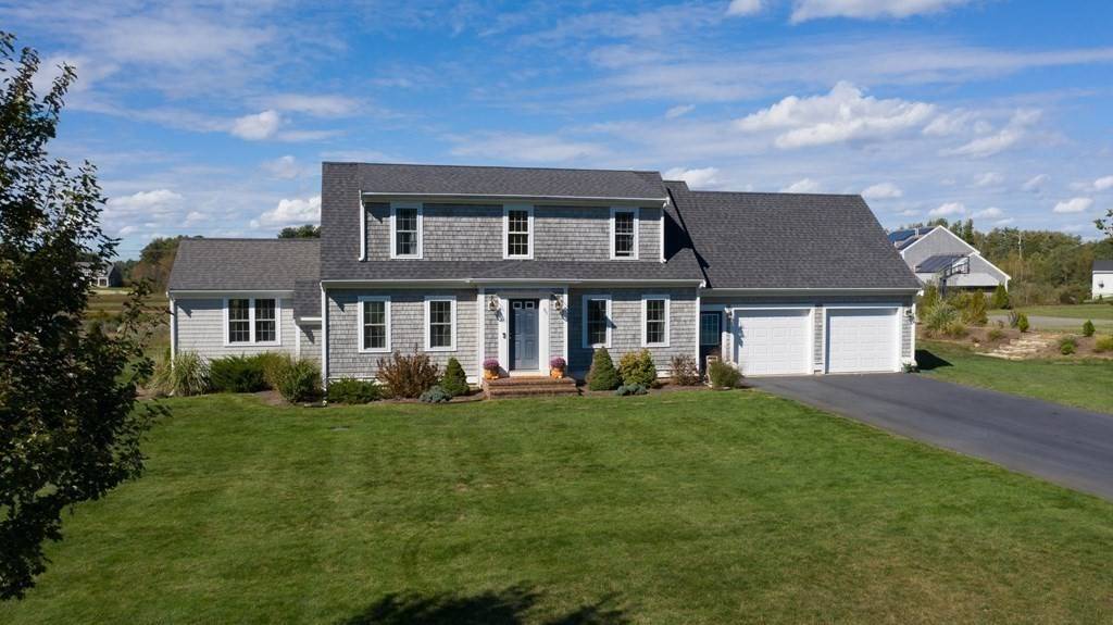 95 Crimson Harvest Drive, Kingston, MA 02364