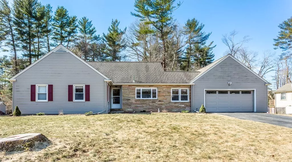 71 Norlen Park, Bridgewater, MA 02324